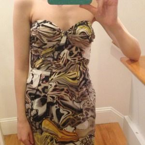 Strapless Leifsdottir Dress