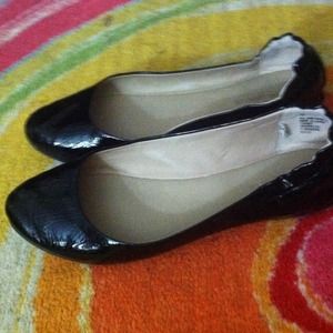 Black patent flats