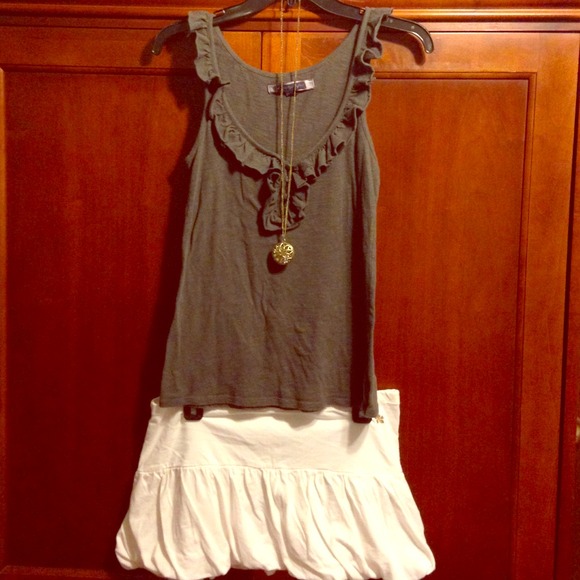 AEO Ruffle Tank☀️