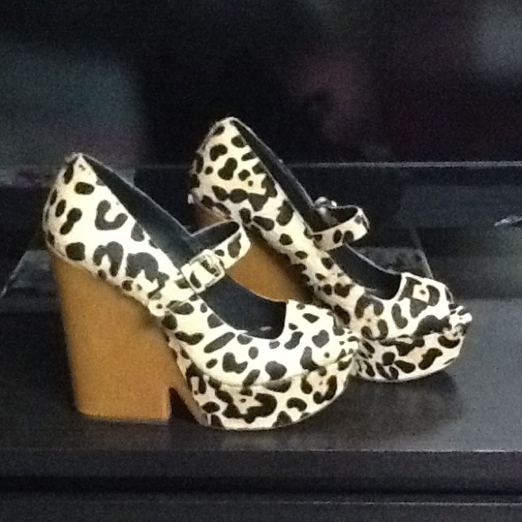 Leopard faux hair platform wedges