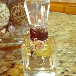 Juicy Couture Perfume ..