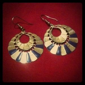 Vintage 80s earrings!