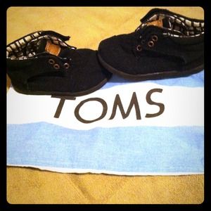 Toddler blck Toms