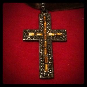 Cross choker necklace!
