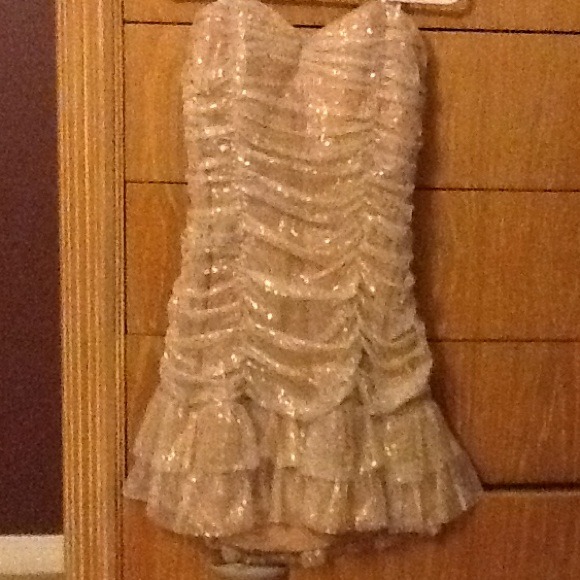 Short gold party dress..