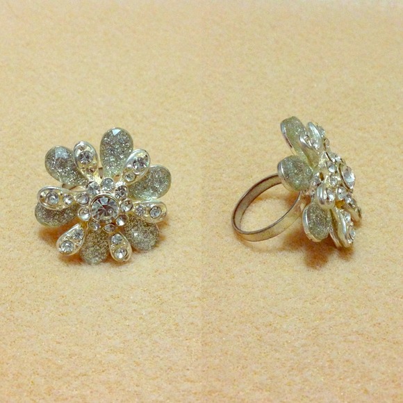 Glittered Floral Ring