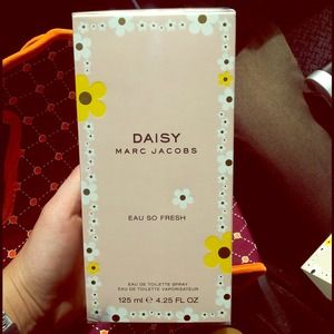 Marc Jacobs Daisy So Fresh Perfume