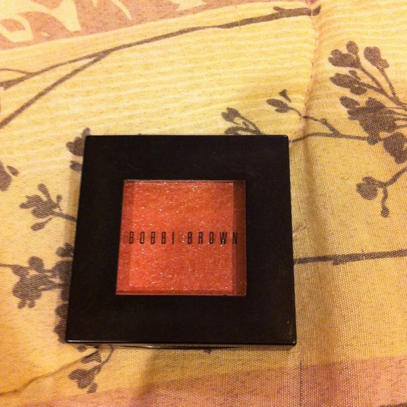 SOLD Bobbi Brown Blush