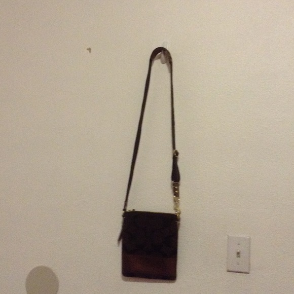 Coach Handbags - Coach Over the shoulder bag