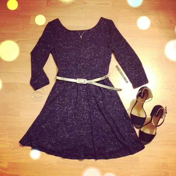 Dresses & Skirts - ❌❌RESERVED @msred0604 Midnight blue dress