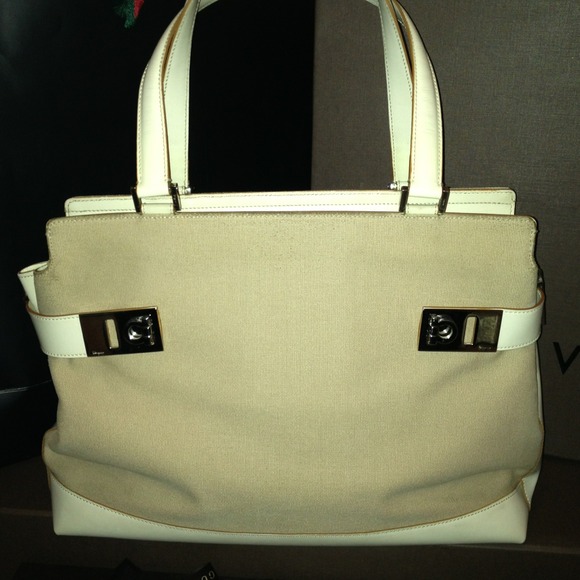 💥REDUCED💥Authentic Ferragamo handbag