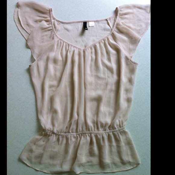 🚫 SOLD 🚫H&M peach nude chiffon peplum blouse