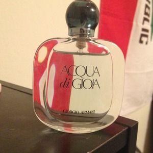 Acqua di Gioia perfume for women