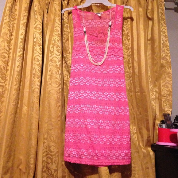 💯📦Traded📦💯Large top  pink