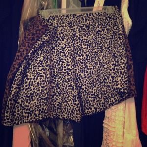 BUNDLE OF 2 ANN TAYLOR PRINTED SHORTS
