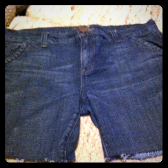 Denim cuttoffs - Picture 1 of 2