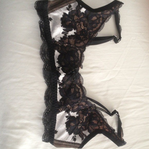 Victorias secret Black and white push up bralette