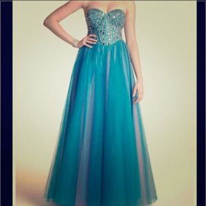 🚫SOLD🚫Prom dress