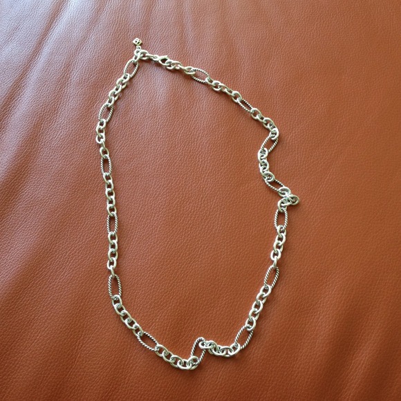 Sold-Authentic David Yurman silver necklace