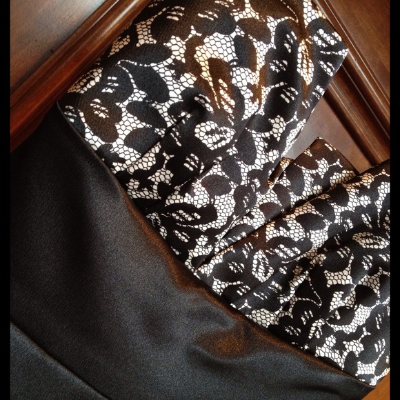 SOLD! - Picture 2 of 4