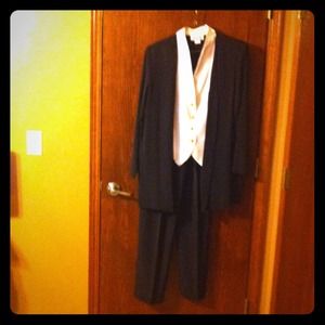 Black and white pant suit.