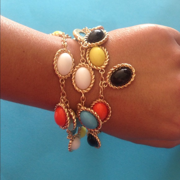 Jewelry - Beautiful colorful multi layer bracelet💕