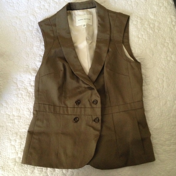 Banana Republic hunter green vest
