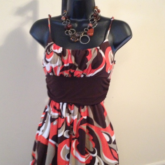 SUSHIFLOWER  spaghetti strap  summer dress. - Picture 2 of 4