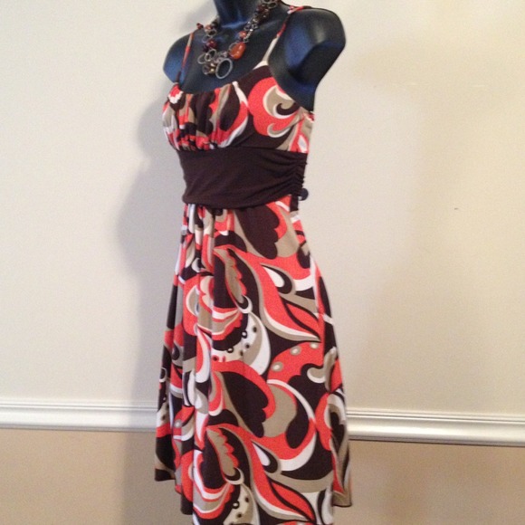 SUSHIFLOWER  spaghetti strap  summer dress. - Picture 3 of 4