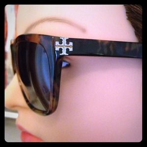 Tory Burch "vintage" tortoise sunglasses