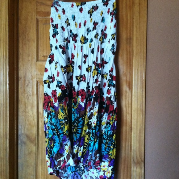 Pure energy plus size strapless dress!