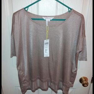 **SOLD** BCBG  knit high low top in Cappuccino XS
