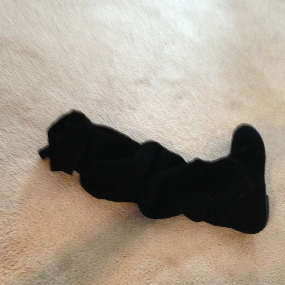 Boots - Picture 2 of 3
