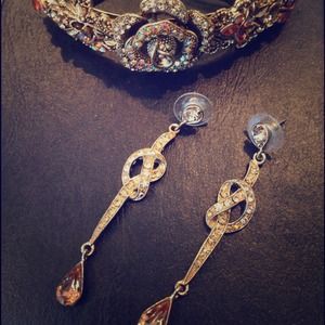 Custom gold hair clip and earrings