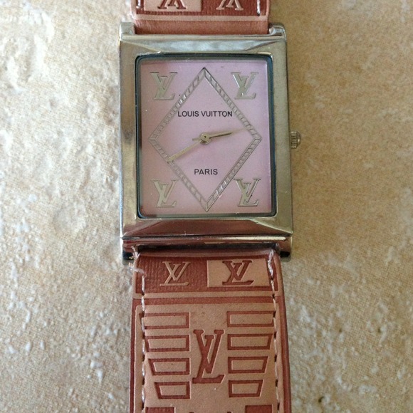 LV watch