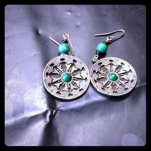 Green silver earrings