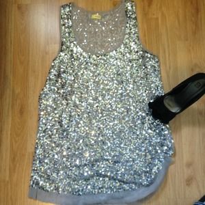 🚫Reserved for kmirchan🚫Sparkly Tank Top