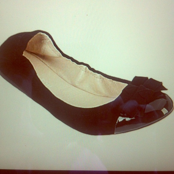 Brand new Gianni Bini "Shuttle" flats
