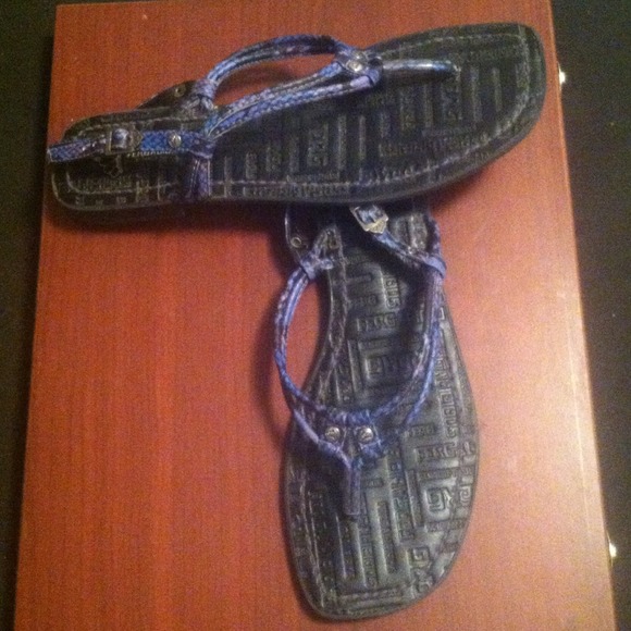 Fergalicious sandals by: fergie,