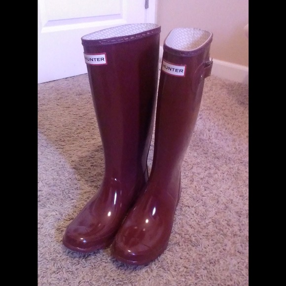 ****Sold****** Hunter Huntress 8