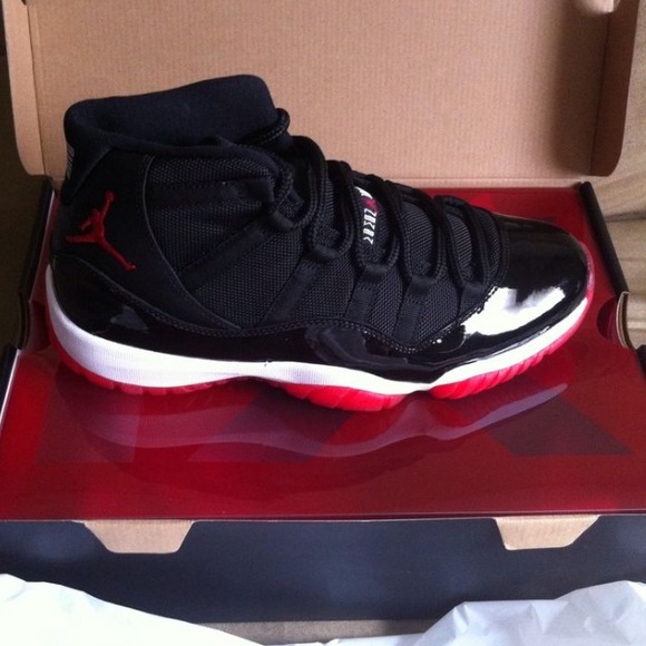 These are Air Jordan 11 retro's. brand new size8