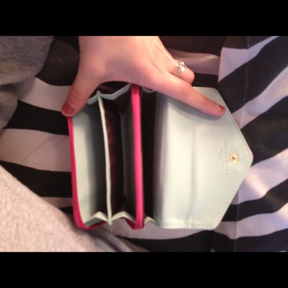 Pink envelope wallet from - Picture 2 of 3
