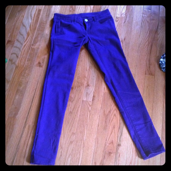 🚨SOLD🚨purple skinny jean