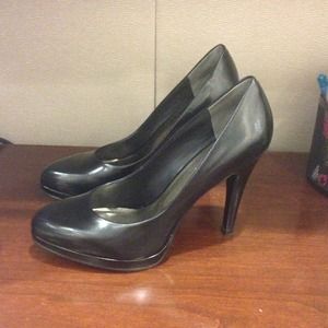 Nine West - Size 5 1/2