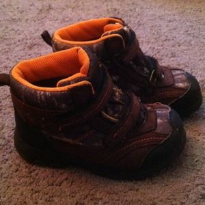 💥Reduced from $6💥 Size 9 toddler boots