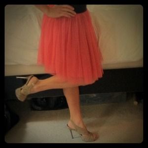 Fun, tool, ballet skirt with black elastic waist.