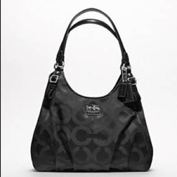 ❌sold❌Coach Madison Op Art Signature Maggie #21125