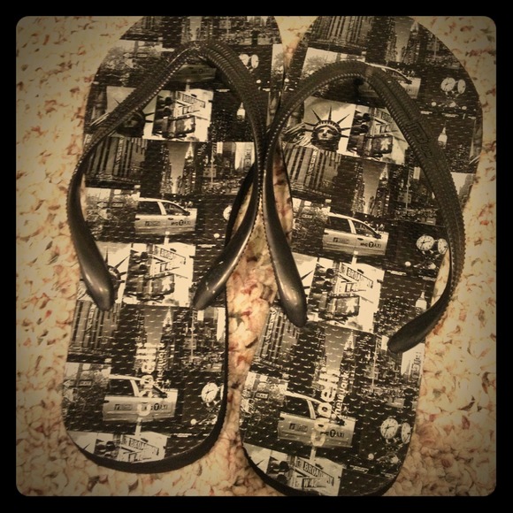 New York City flip flops