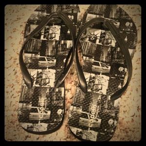 New York City flip flops