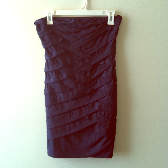 Navy Blue Strapless Dress